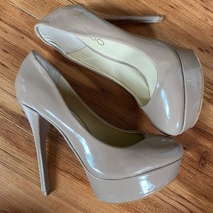 Nude platform heels